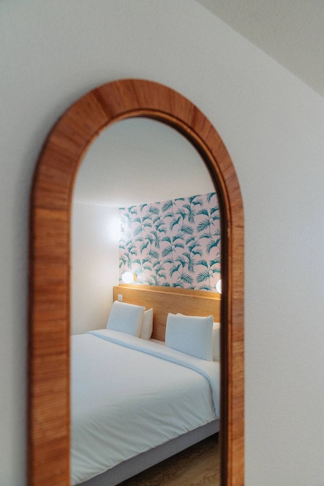 Kyriad Cannes - Mandelieu Standard Room, 1 King Bed 10