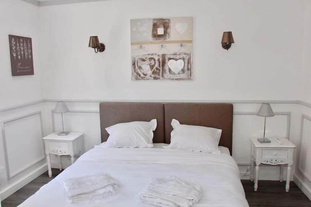 undefined Cannes Luxury Residence Rentals 5