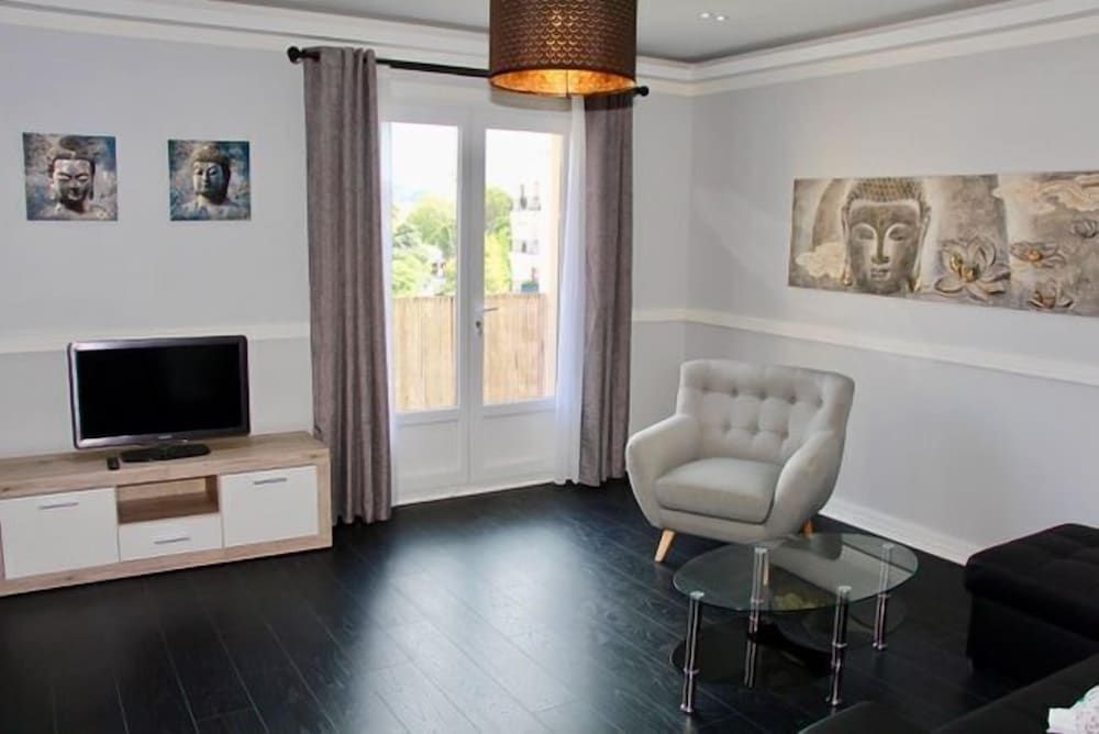 Cannes Luxury Residence Rentals Apartment, Balcony 6