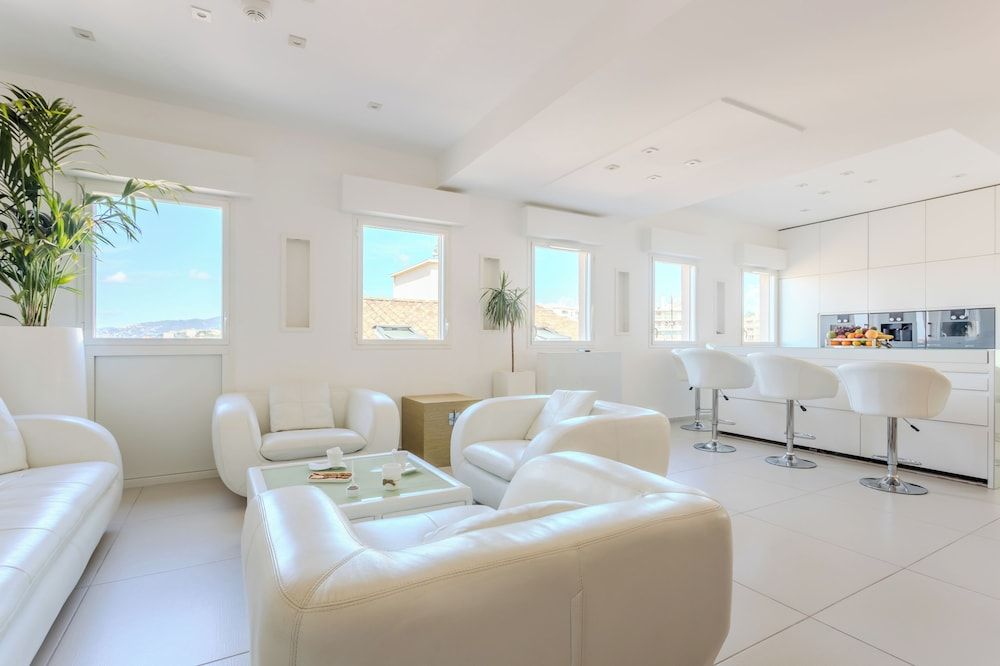 undefined Traverse des Artistes 4