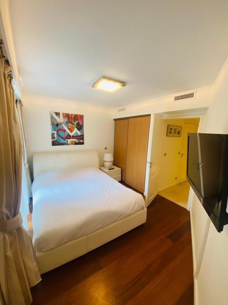 Résidence Carlton Riviera Apartment, 2 Bedrooms 3