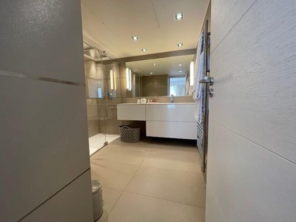 Résidence Carlton Riviera Superior Apartment, 2 Bedrooms 8