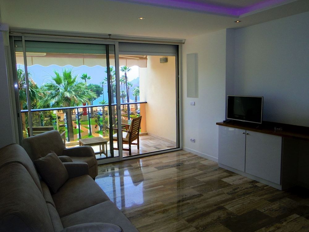 undefined Studio Grand hôtel Croisette 9