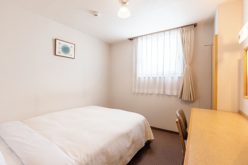 undefined Nagoya Crown Hotel 3