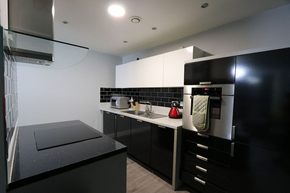 SS- Penthouse Lux Suite