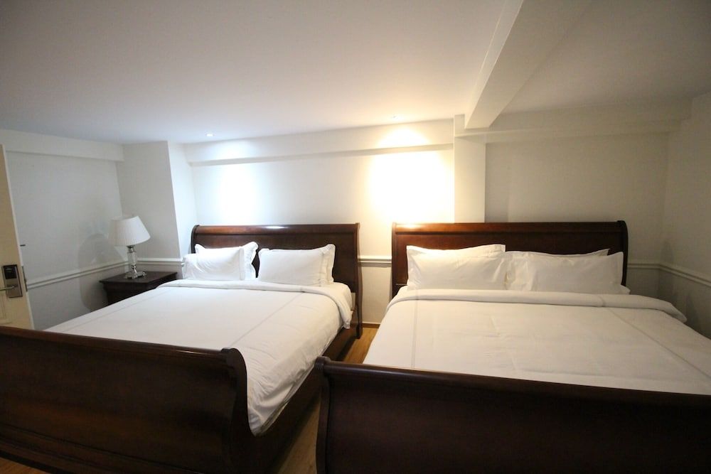 undefined Sasha House 9