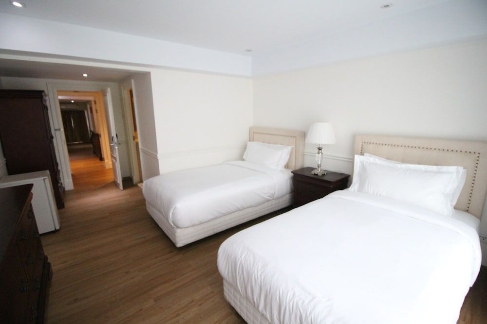 undefined Sasha House 4