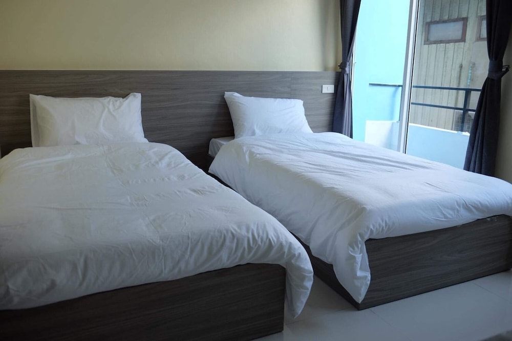 undefined The Village 4