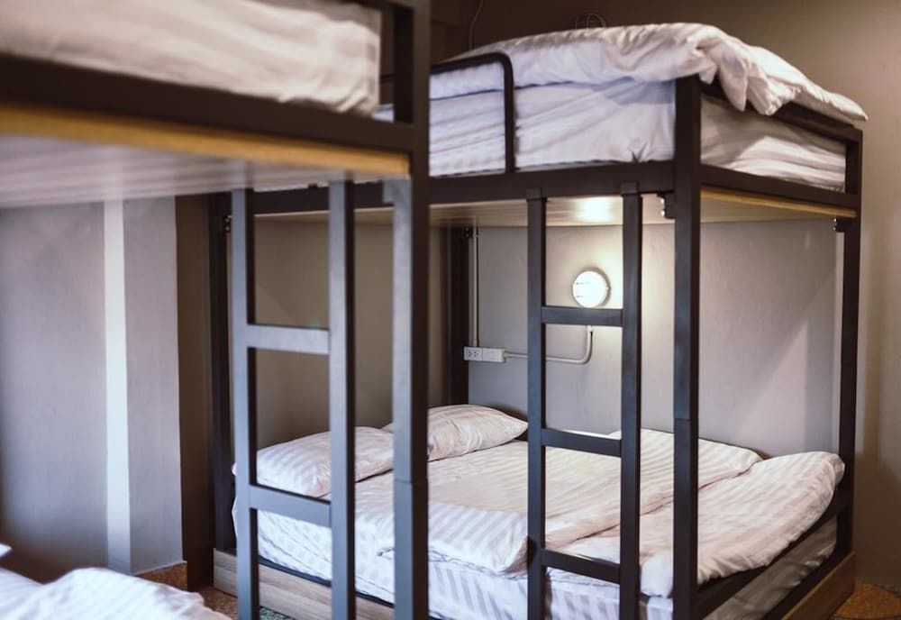 Merge Hostel Family Room with Private Bathroom 2