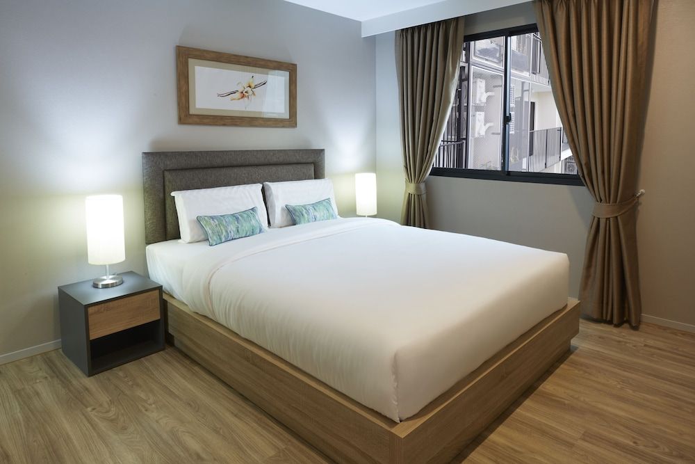 Floral · Blossom Sathorn Hospitality Bangkok Family Room 2