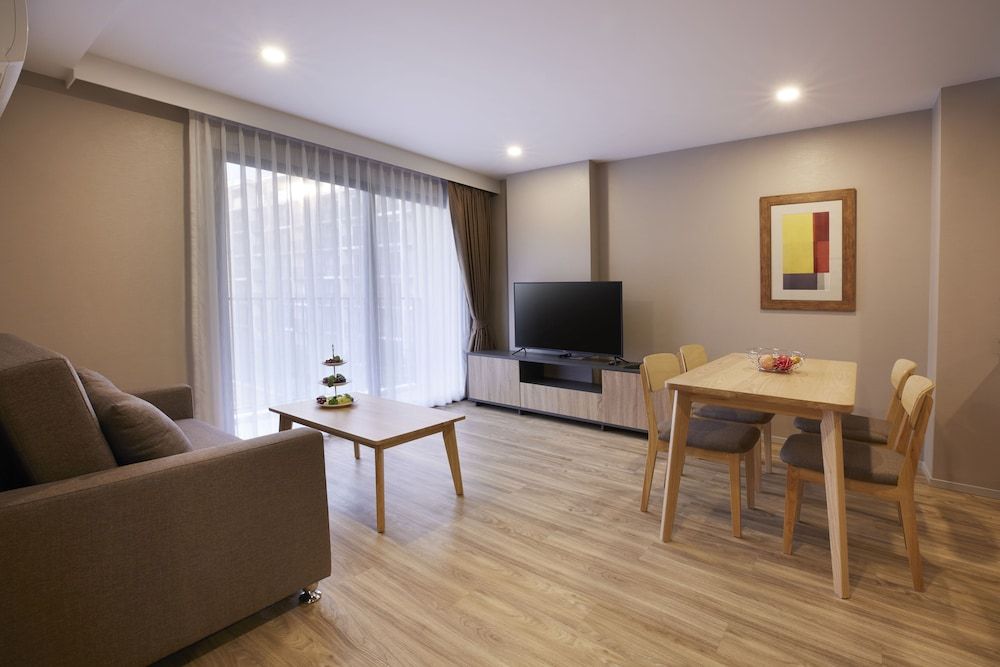 Floral · Blossom Sathorn Hospitality Bangkok Family Room 5