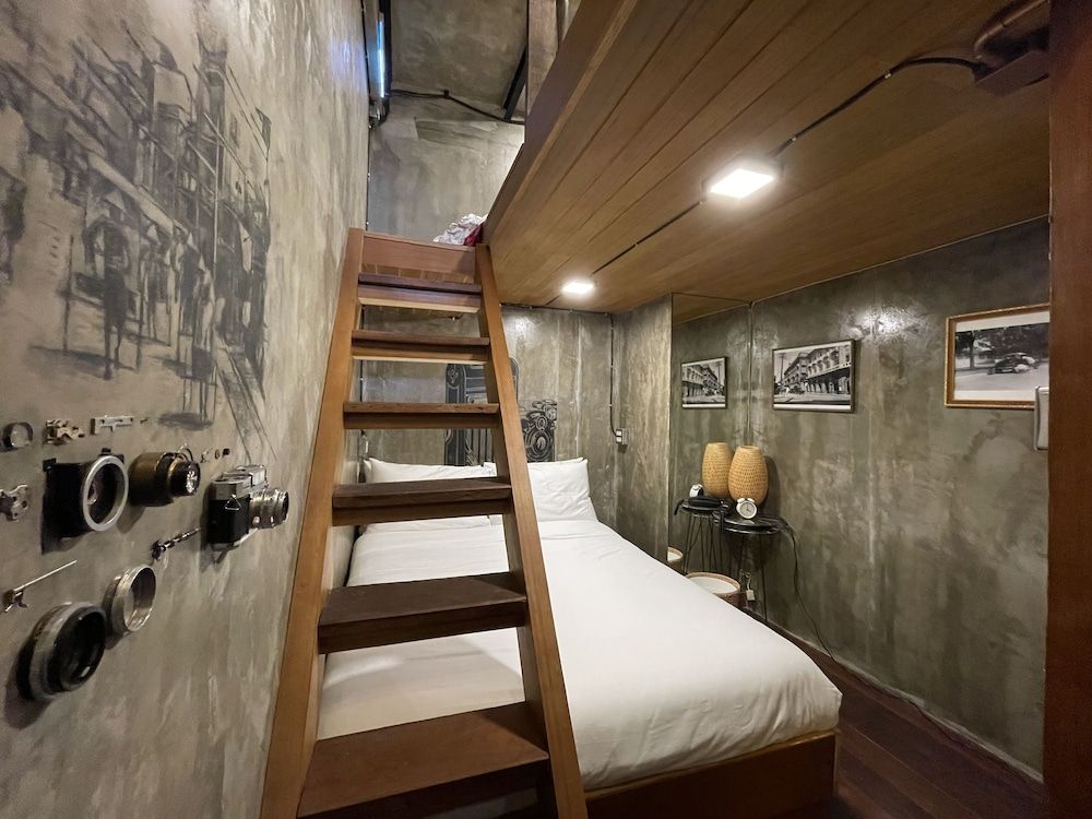 undefined Central Old Town Cottage 6