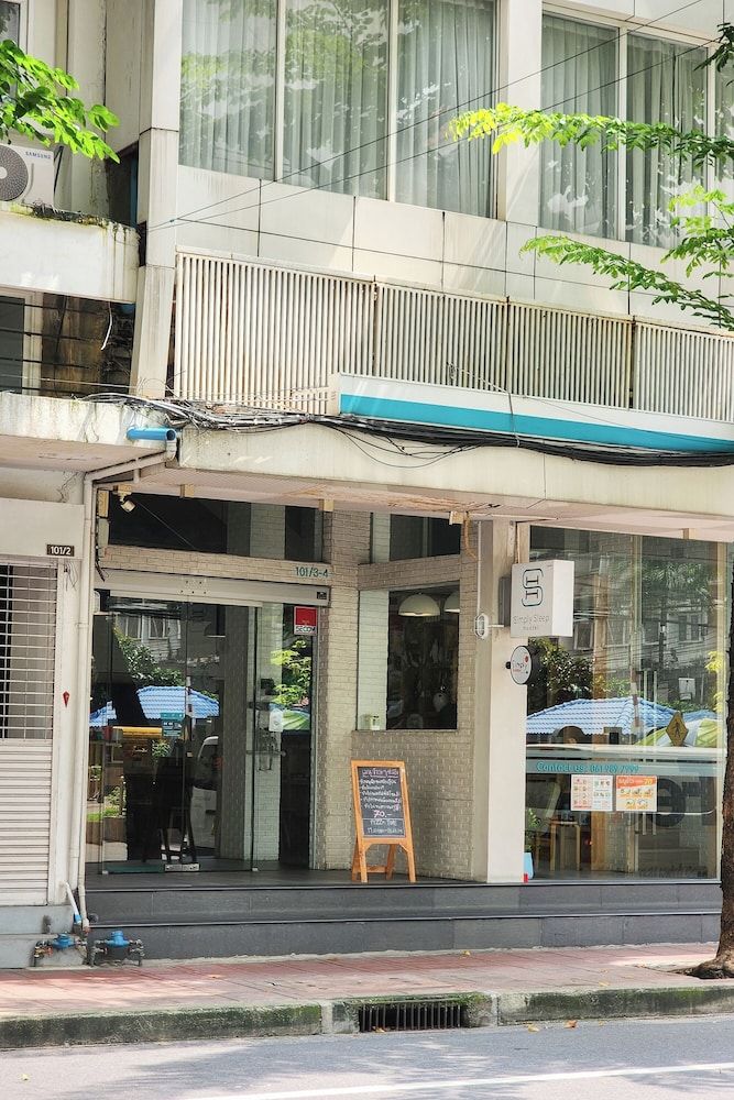 undefined Simply Sleep Hostel 6