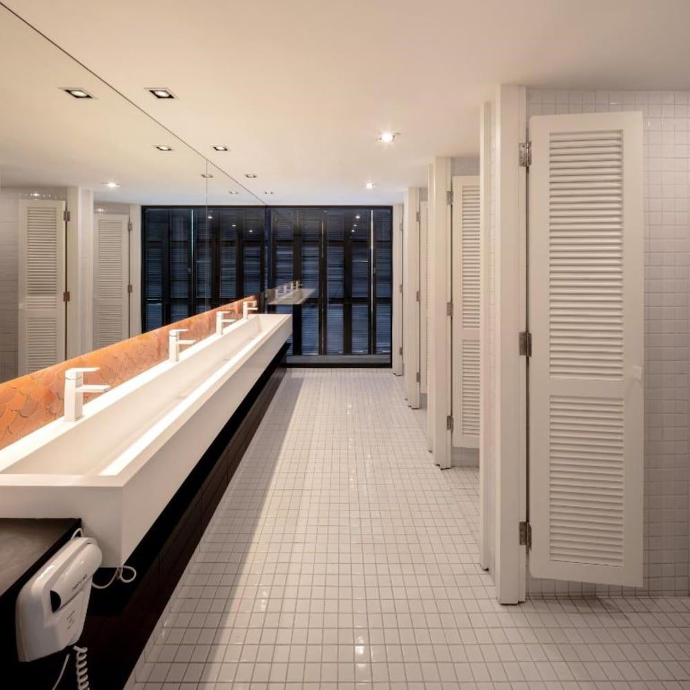 undefined Pa Prank - Hostel 4