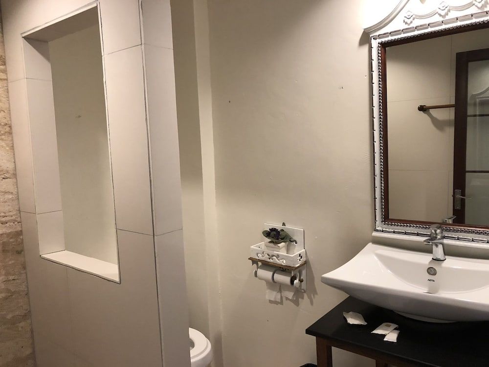 undefined 39 Living 6