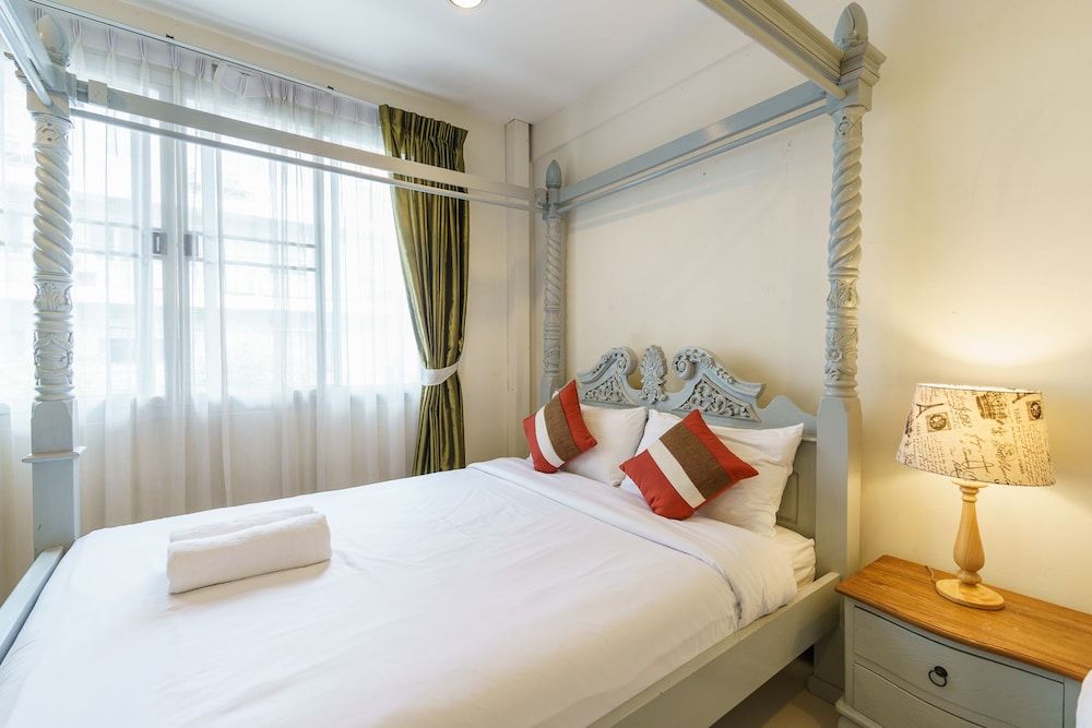 undefined 39 Living 4