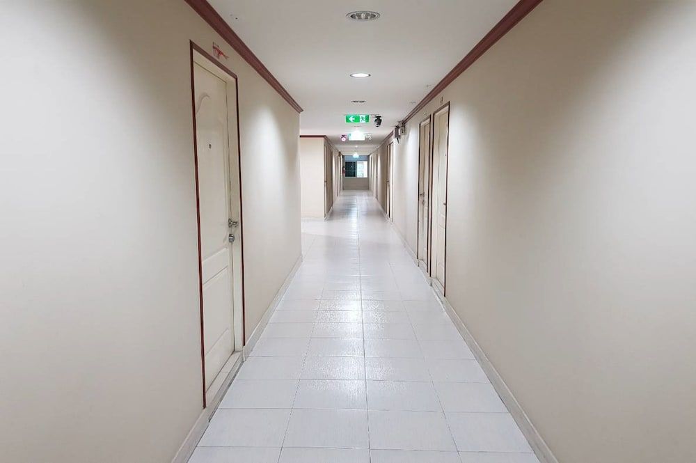 undefined The Infinity 62 5