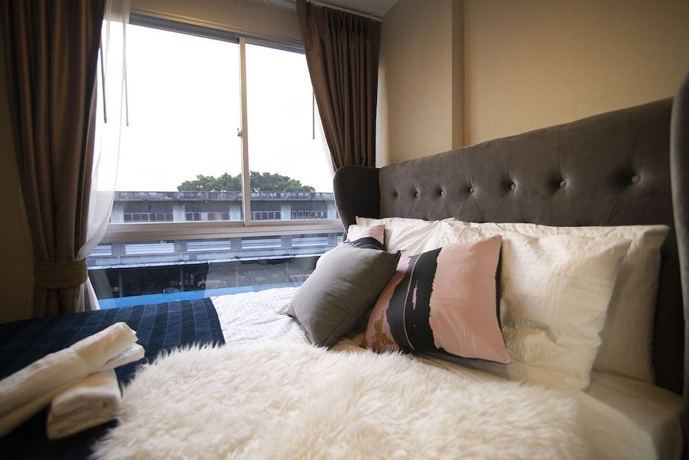 undefined Near BK University Quiet Condo in Rama4 bkb130 6