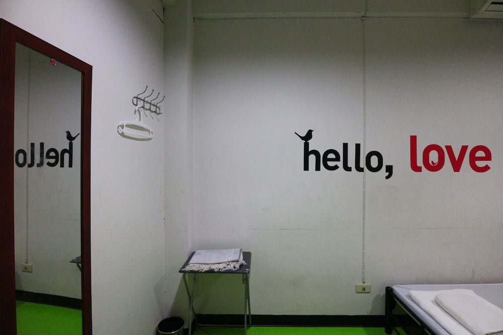 M House Hostel Standard Twin Room 7