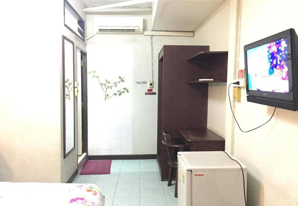 undefined Nat 2 Guest House 6