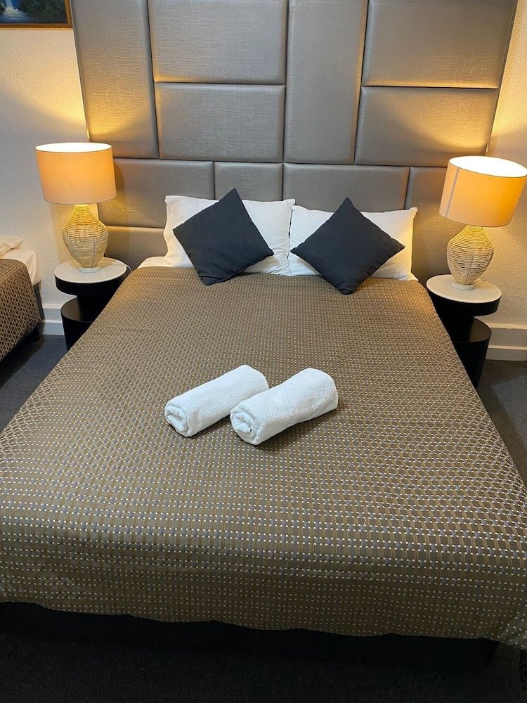 Tollgate Motel Double or Twin Room 6