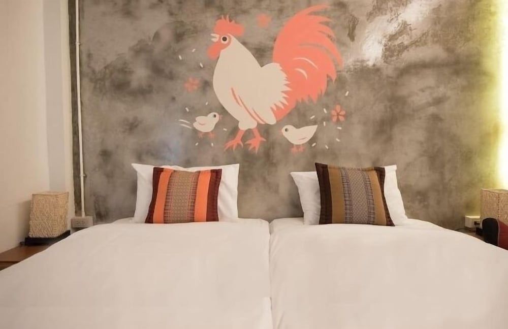 undefined Pillow Pillow House Sukhumvit-Rama4 8