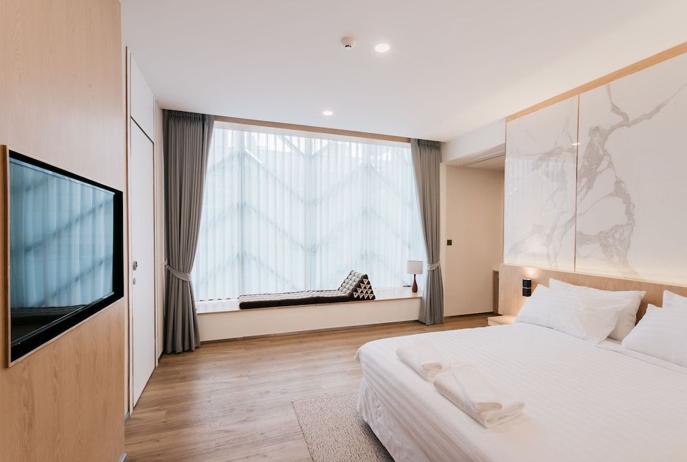 undefined Artino Hotel 7