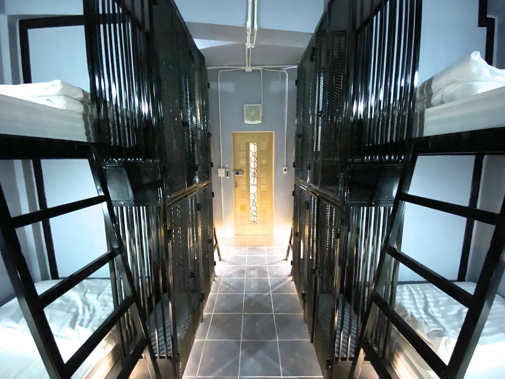 Gate 2Hostel 8-Bed Dormitory Room, Women only 10