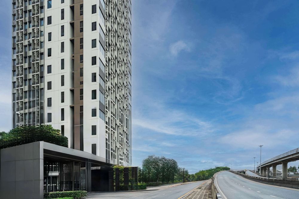 undefined SureStay by Best Western Bangkok Ramintra 2