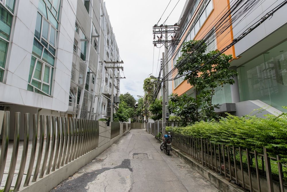 undefined Every Surawong 3