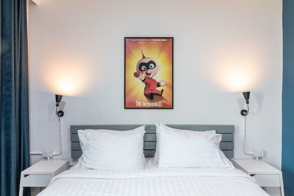 Every Surawong City Double Room, 1 King Bed, City View 13