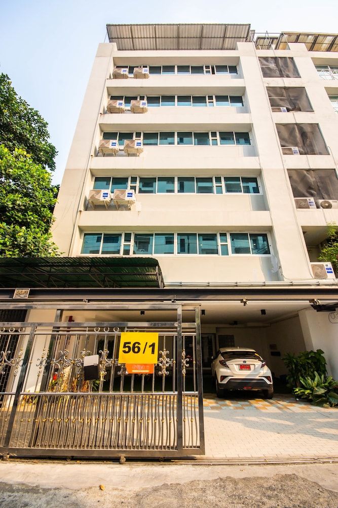 undefined JP Aree Station 3