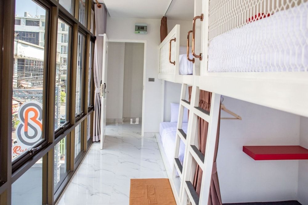 Rich8 Hostel Basic Quadruple Room, Mixed Dorm, Non Smoking, Shared Bathroom 14