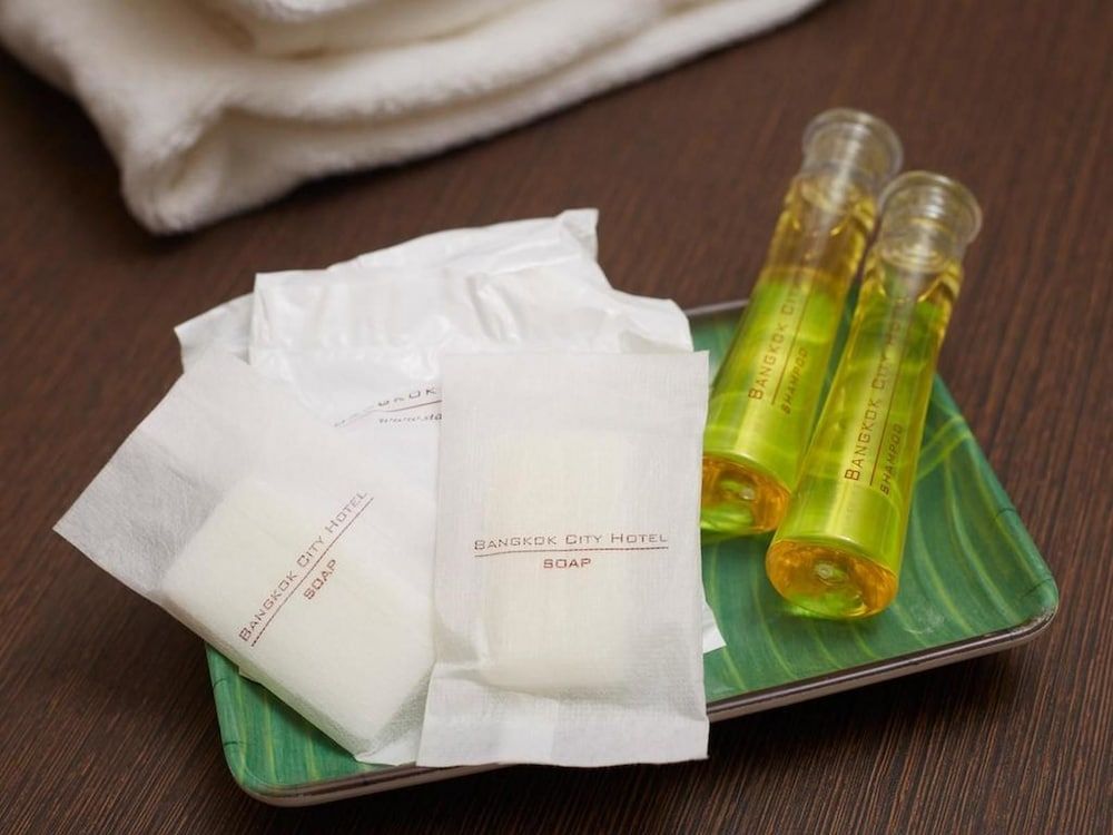 Bangkok City Suite Deluxe Twin Room 14