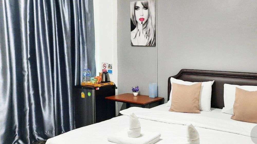 undefined ADA Apartment 9