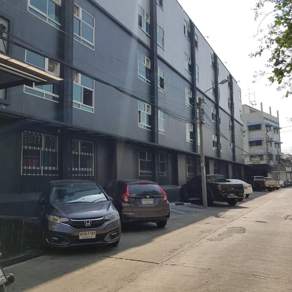 undefined ADA Apartment 5