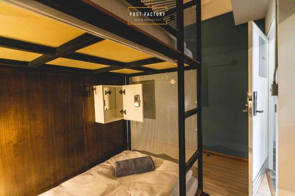 undefined Post Factory Bed & Breakfast Sathorn Hostel - Adults Only 10
