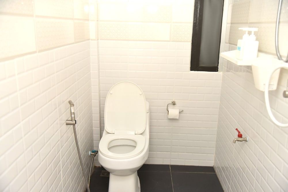 Designer's Home Double Room 3