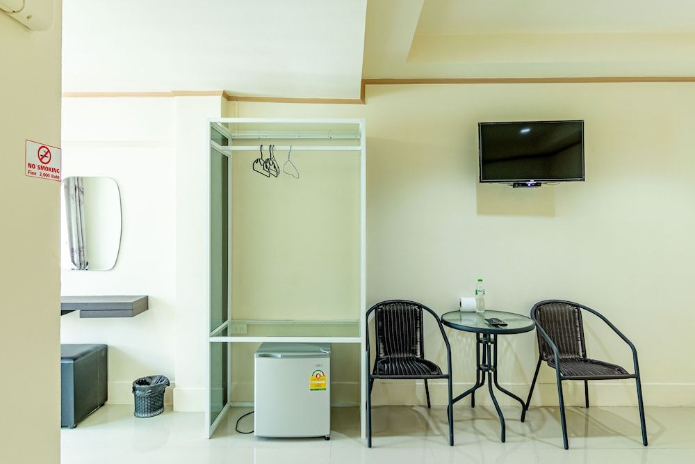 undefined Ice Residence Suvarnabhumi Airport Hotel 2