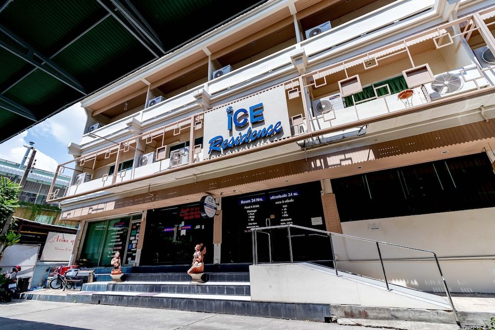 undefined Ice Residence Suvarnabhumi Airport Hotel 4