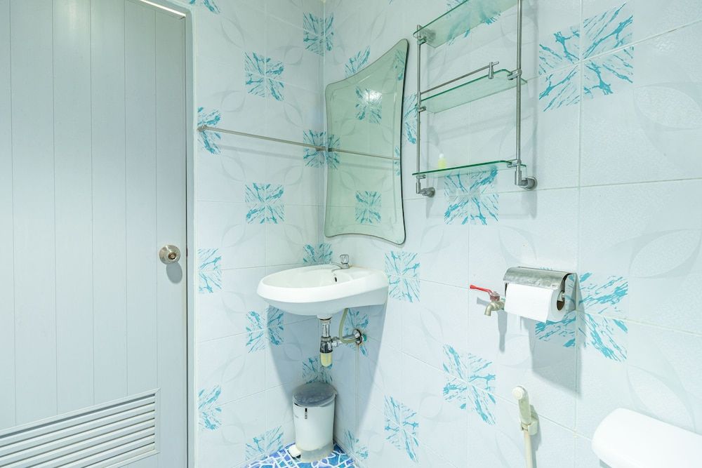 Ice Residence Suvarnabhumi Airport Hotel Deluxe Room 6