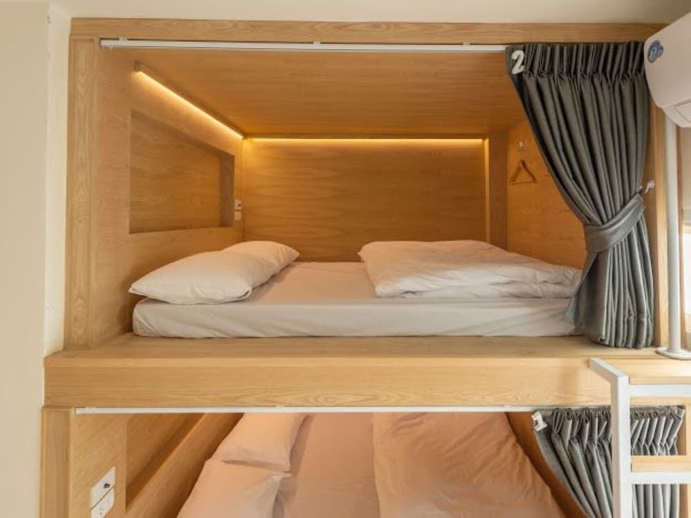 undefined Ratchada Hotel (ROTFAI) 4