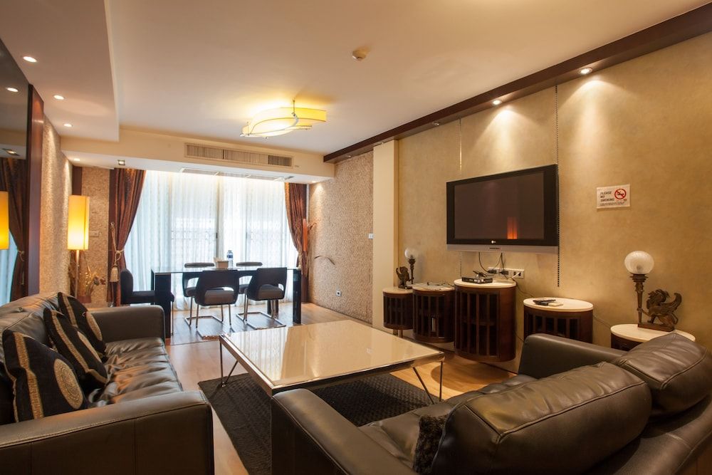 2C - No Impact From Earthquake 2bedrooms 2 Bathdowntown Bangkok Condo, 2 Bedrooms, Accessible, Balcony 15