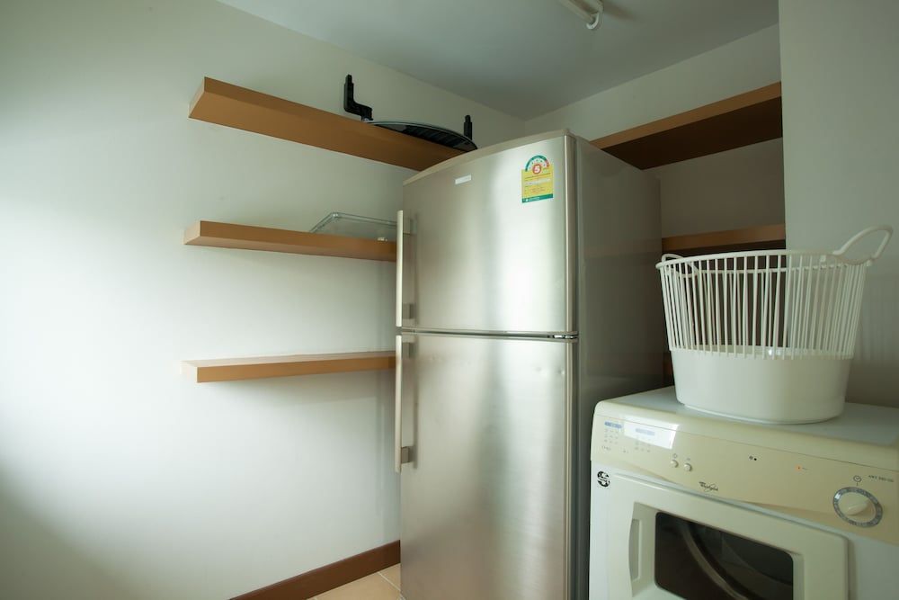 2C - No Impact From Earthquake 2bedrooms 2 Bathdowntown Bangkok Condo, 2 Bedrooms, Accessible, Balcony 10