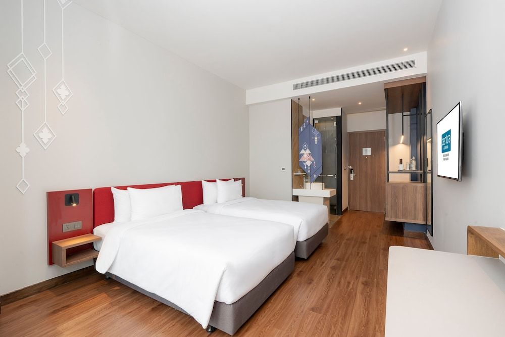 Centara Life Hotel Bangkok Phra Nakhon Superior Room, 2 Twin Beds 4