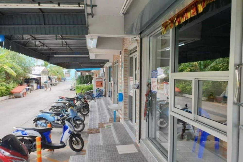 undefined Ze Residence Ram Intra 2