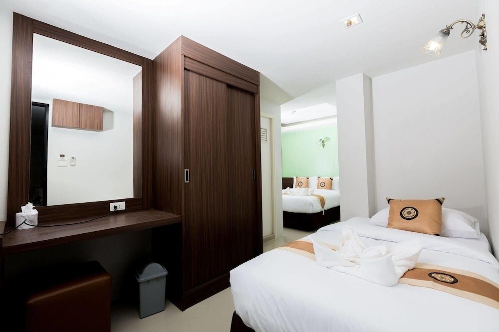 Deluxe Triple Room