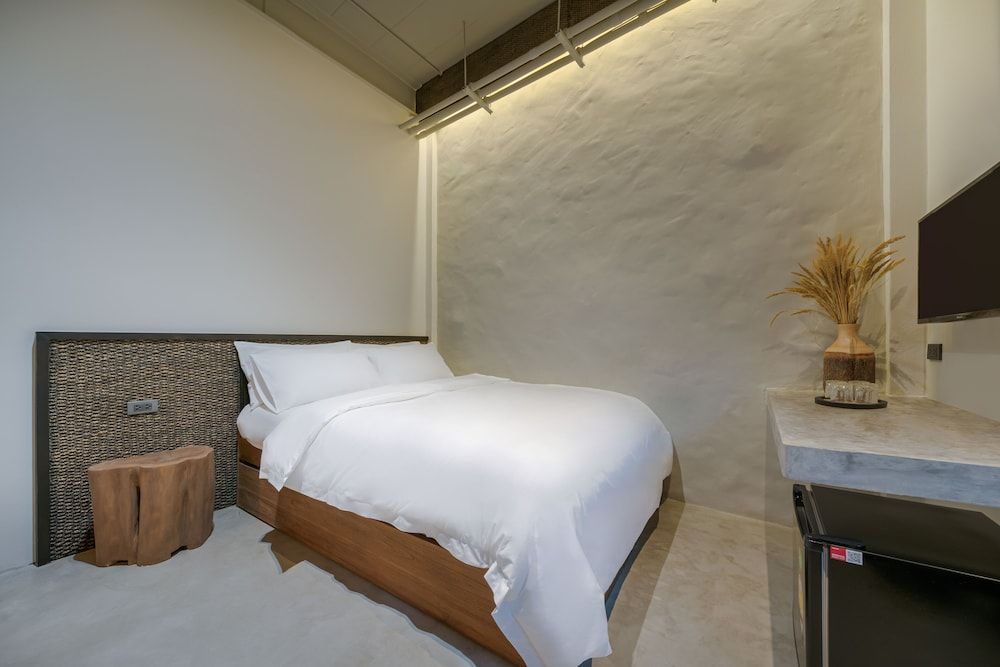 undefined Siam Shelter Bangkok 4