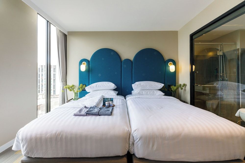 Benjarong Hotel Bangkok Standard Double Room