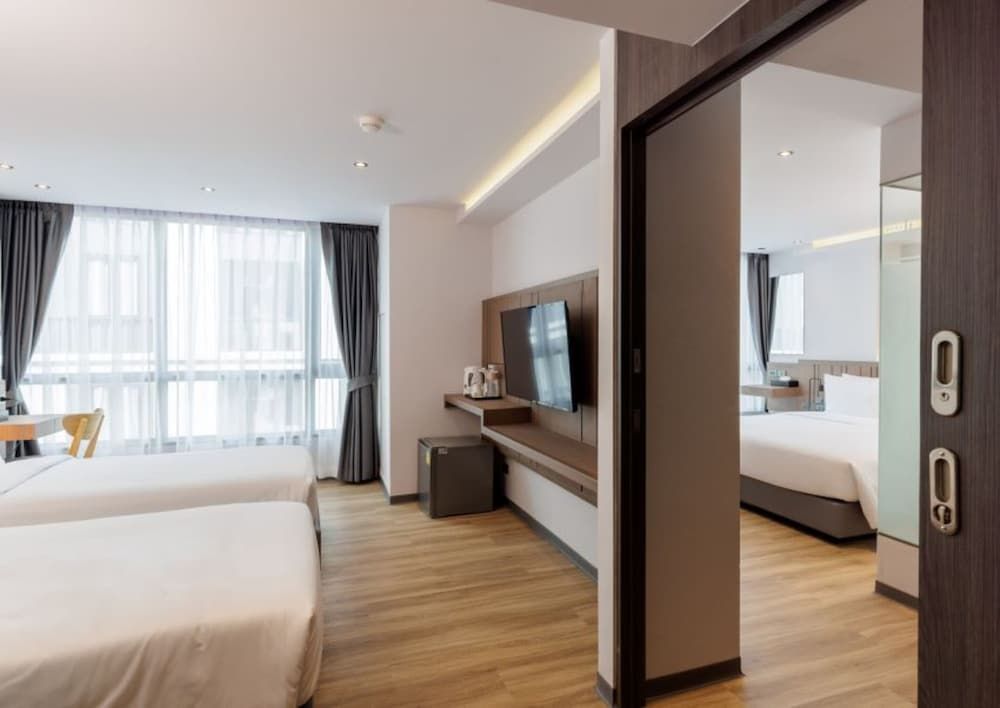 undefined Pure Eleven Hotel Bangkok 9